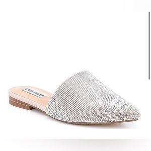 Steve Madden silver rhinestone Trace-R mule, beautiful shoe! Size 7.5